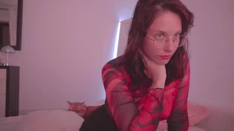 Ariel online show from February 12, 2026, 10:38 pm