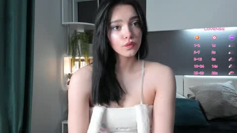 Snapshot of onemoreecall chatting on January 23, 2025, 12:19 pm Lexi online show from January 23, 2025, 12:19 pm