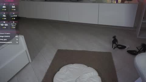 Snapshot of oneo_ chatting on March 12, 2025, 9:56 pm SamLolita online show from March 12, 2025, 9:56 pm