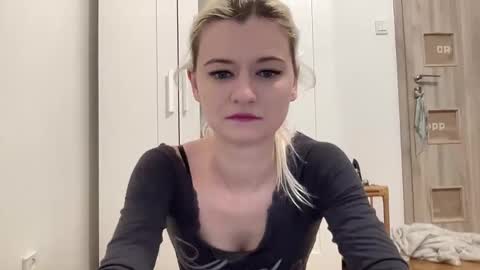 Onika online show from February 16, 2026, 12:12 pm