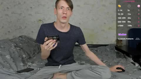 Erick  online show from April 11, 2026, 8:29 am