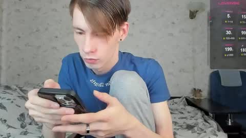 Erick  online show from April 12, 2026, 12:10 pm