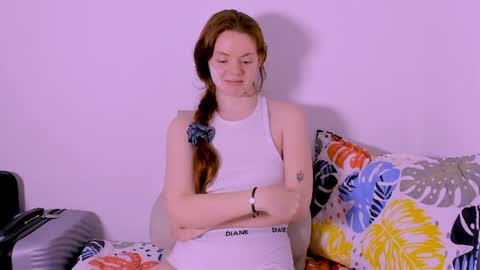 only_sarah1 online show from April 11, 2026, 9:41 pm