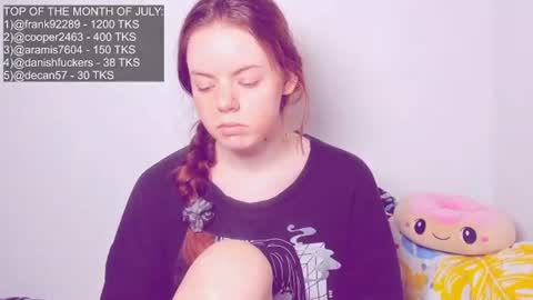 only_sarah1 online show from July 14, 2026, 9:42 pm