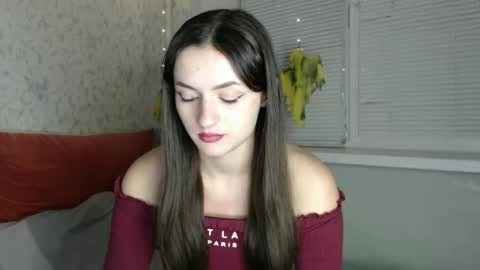 Snapshot of only_ubutterfly chatting on December 5, 2024, 7:06 pm Amalia online show from December 5, 2024, 7:06 pm
