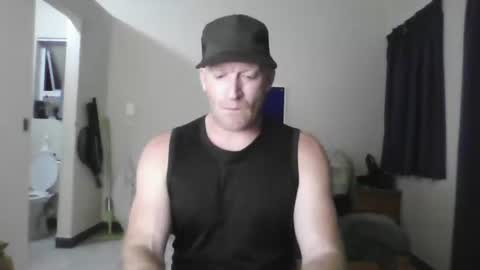 For me to know online show from November 9, 2025, 4:49 pm