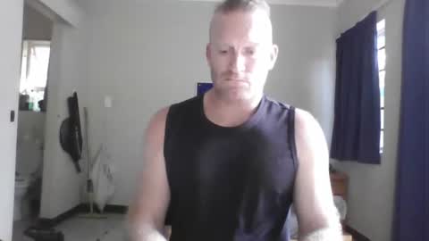 For me to know online show from November 11, 2025, 4:12 am