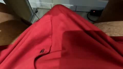 Snapshot of onlydickcam chatting on February 12, 2026, 6:52 am Maggus online show from February 12, 2026, 6:52 am