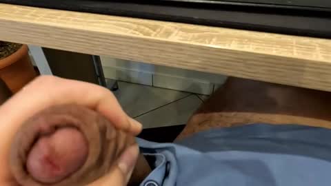 Snapshot of onlydickcam chatting on February 19, 2026, 7:59 am Maggus online show from February 19, 2026, 7:59 am