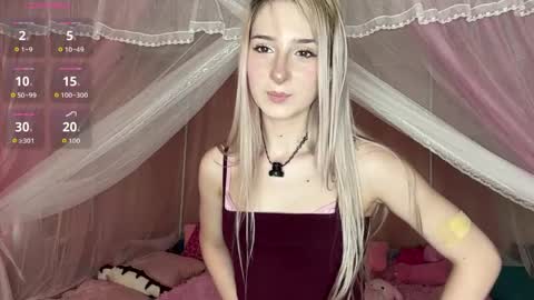 Eva online show from May 4, 2026, 8:10 am