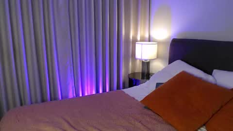 Lily Peach  -   online show from January 10, 2026, 1:07 am