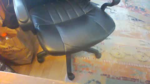 Snapshot of onthecape69 chatting on February 28, 2025, 2:20 pm onthecape69 online show from February 28, 2025, 2:20 pm