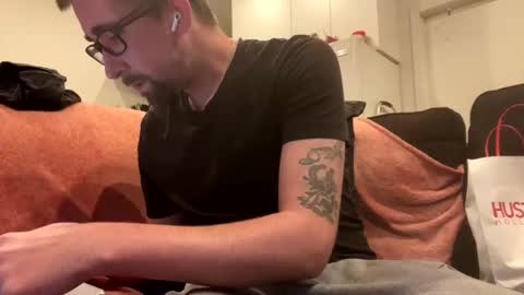 onthecumup69 online show from February 19, 2026, 11:39 am