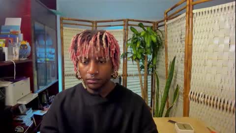 onyxart online show from April 18, 2026, 12:03 am