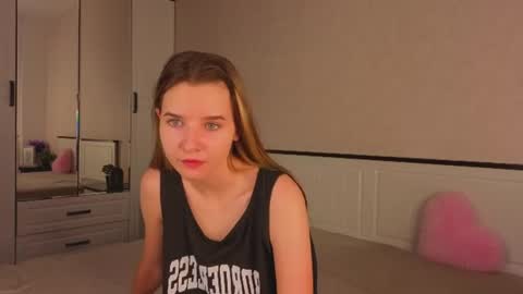 onyxvespera online show from July 16, 2026, 7:03 am