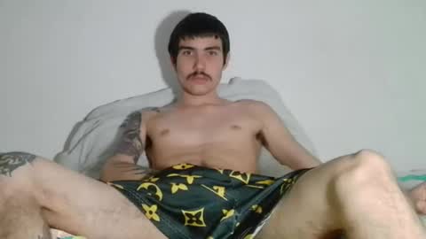 Snapshot of onzas_ chatting on February 19, 2026, 8:27 pm onzas_ online show from February 19, 2026, 8:27 pm