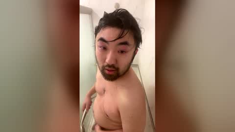 ooiskyfalloo online show from April 14, 2026, 1:33 am