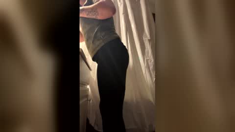 Snapshot of oojoleneoo chatting on February 16, 2026, 8:54 am Jolene online show from February 16, 2026, 8:54 am