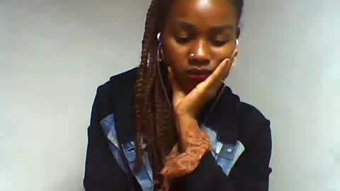 Snapshot of oooorazanasoa chatting on June 25, 2026, 7:07 pm oooorazanasoa online show from June 25, 2026, 7:07 pm
