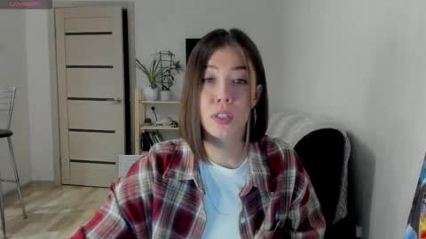 Snapshot of oops_britney chatting on October 7, 2025, 6:16 pm Britney online show from October 7, 2025, 6:16 pm