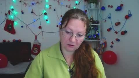 Vanessa online show from December 19, 2025, 6:31 am