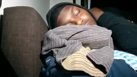 Snapshot of opaque772800 chatting on February 10, 2025, 5:36 am opaque772800 online show from February 10, 2025, 5:36 am