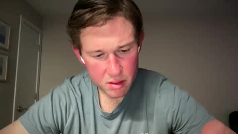 Horny and Bicurious online show from March 31, 2026, 3:52 am