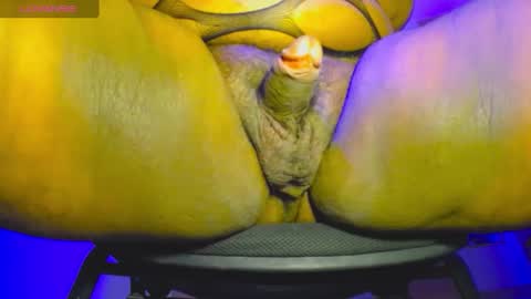 OpraxBell online show from September 23, 2025, 3:42 am