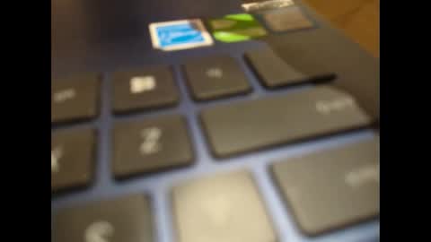 orangebluewhite online show from November 21, 2025, 3:38 am