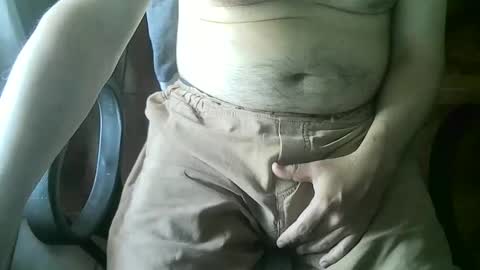 Snapshot of ore_cam chatting on February 26, 2025, 6:32 pm Ore online show from February 26, 2025, 6:32 pm