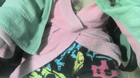 Ore online show from November 6, 2025, 2:01 am