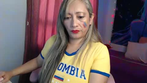 oriana_100 online show from June 17, 2026, 9:38 pm