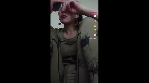 oriana_111 online show from July 9, 2026, 5:00 am