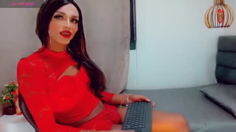 Oriana braom online show from December 5, 2024, 11:29 pm