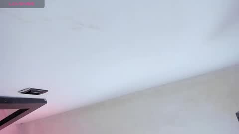 Miss Guzman  online show from December 12, 2024, 11:50 am