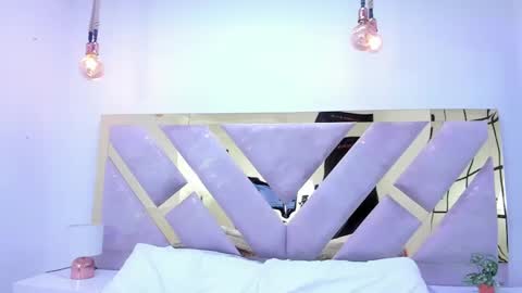 Miss Guzman  online show from December 16, 2024, 6:27 pm