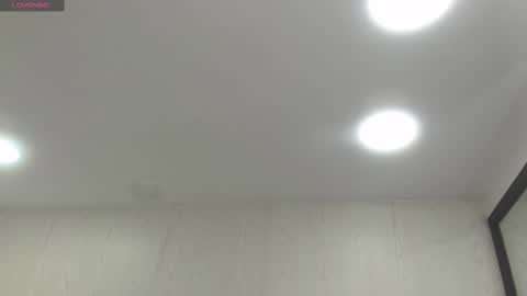 Miss Guzman  online show from February 27, 2025, 11:20 am