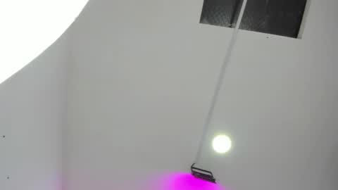 Miss Guzman  online show from March 8, 2025, 12:09 pm