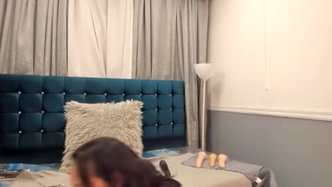 Snapshot of oriana_jhonson chatting on January 16, 2026, 11:58 am Oriana online show from January 16, 2026, 11:58 am