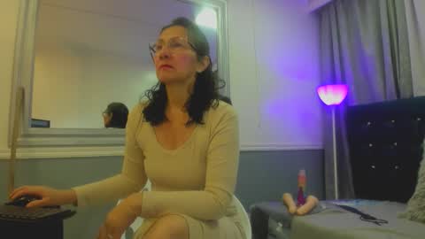 Snapshot of oriana_jhonson chatting on February 24, 2026, 11:19 am Oriana online show from February 24, 2026, 11:19 am