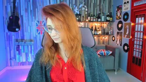 Snapshot of orianna_blade chatting on December 4, 2024, 9:07 am Orianna -  Hi Im into geek culture cosplay crafting LARP games. Shall we play DnD online show from December 4, 2024, 9:07 am