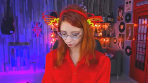 Snapshot of orianna_blade chatting on December 4, 2024, 12:14 pm Orianna -  Hi Im into geek culture cosplay crafting LARP games. Shall we play DnD online show from December 4, 2024, 12:14 pm