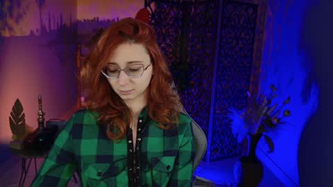 Snapshot of orianna_blade chatting on December 6, 2024, 9:21 am Orianna -  Hi Im into geek culture cosplay crafting LARP games. Shall we play DnD online show from December 6, 2024, 9:21 am