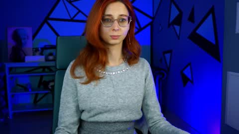 Snapshot of orianna_blade chatting on December 7, 2024, 9:06 am Orianna -  Hi Im into geek culture cosplay crafting LARP games. Shall we play DnD online show from December 7, 2024, 9:06 am