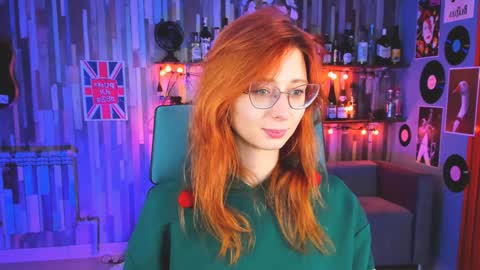 Snapshot of orianna_blade chatting on December 22, 2024, 9:11 am Orianna -  Hi Im into geek culture cosplay crafting LARP games. Shall we play DnD online show from December 22, 2024, 9:11 am