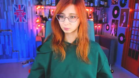 Snapshot of orianna_blade chatting on December 22, 2024, 12:16 pm Orianna -  Hi Im into geek culture cosplay crafting LARP games. Shall we play DnD online show from December 22, 2024, 12:16 pm