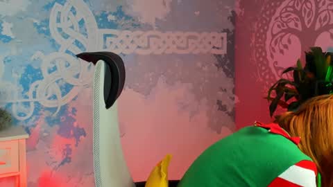 Snapshot of orianna_blade chatting on December 25, 2024, 9:13 am Orianna -  Hi Im into geek culture cosplay crafting LARP games. Shall we play DnD online show from December 25, 2024, 9:13 am