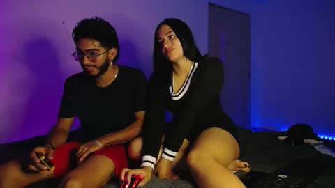 Snapshot of orion_perla chatting on October 9, 2025, 5:38 am orion y perla online show from October 9, 2025, 5:38 am