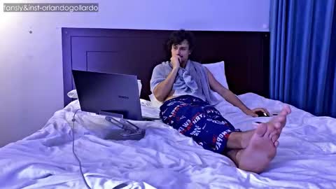 Snapshot of orlando__bloom chatting on October 6, 2025, 1:08 pm Fansly and Instagram - online show from October 6, 2025, 1:08 pm