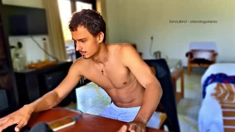 Fansly and Instagram -  online show from January 9, 2026, 5:21 am